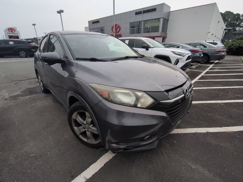 Used 2016 Honda HR-V EX image 4