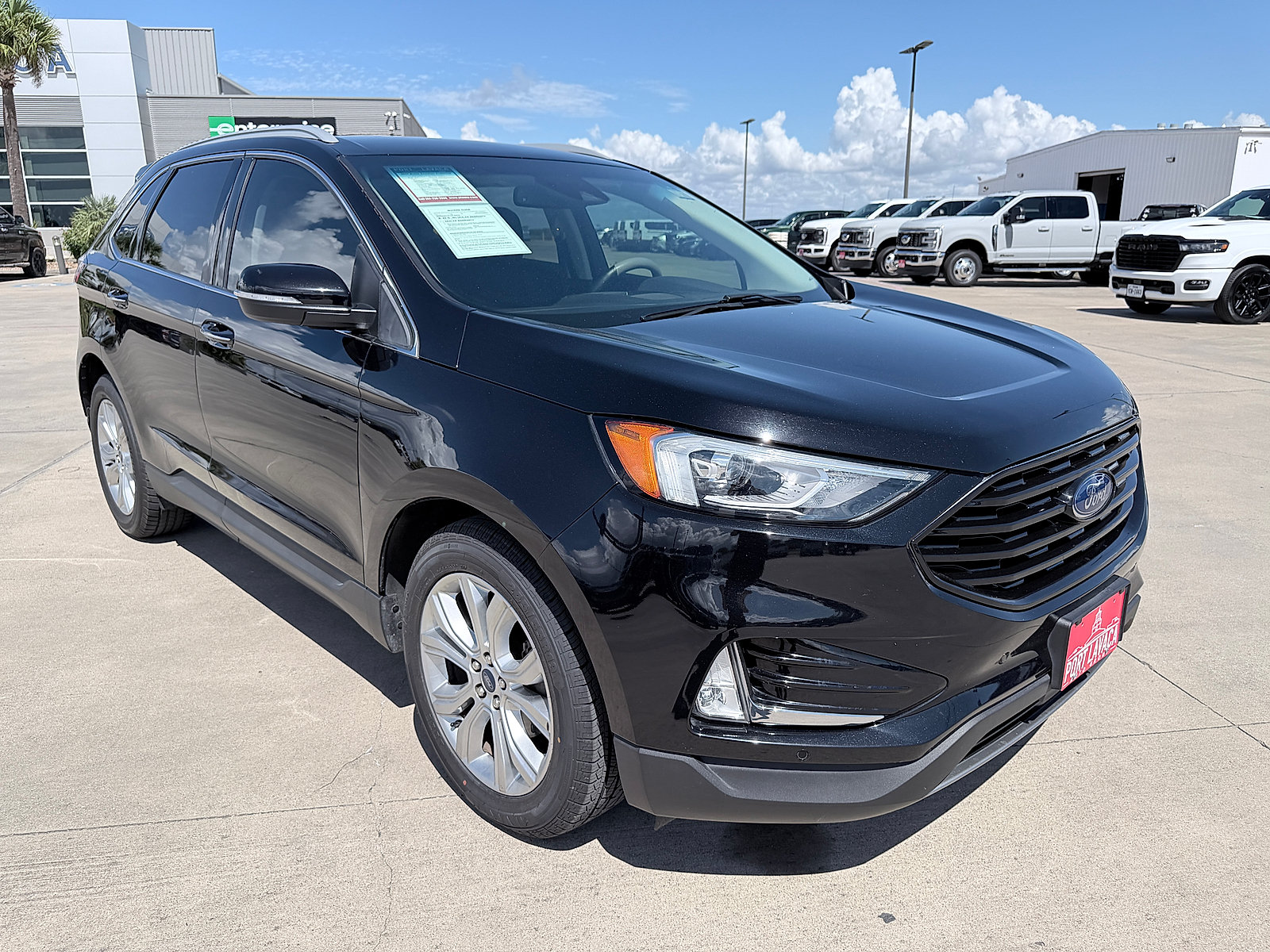Used 2020 Ford Edge Titanium FWD image 9