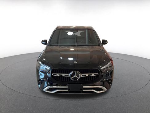 Used 2025 Mercedes-Benz GLA 250 4MATIC image 4
