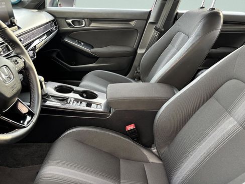 Certified 2025 Honda Civic Sport image 10