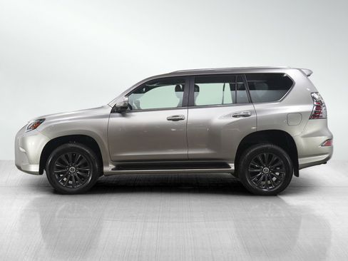 Used 2021 Lexus GX 460 Luxury w/ Accessory Package image 2