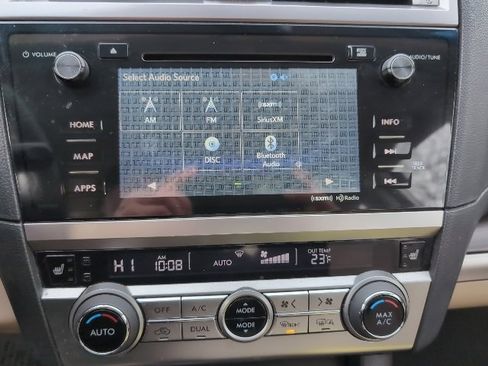 Used 2016 Subaru Legacy 3.6R Limited image 16