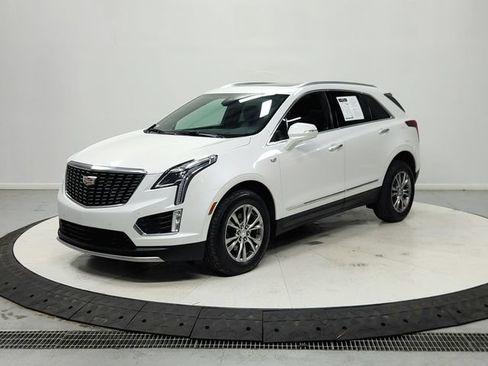 Used 2023 Cadillac XT5 Premium Luxury w/ LPO, Floor Liner Package AWD/4WD image 4