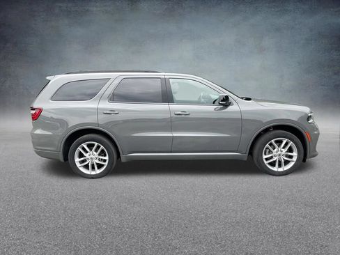 Used 2023 Dodge Durango GT AWD/4WD image 11