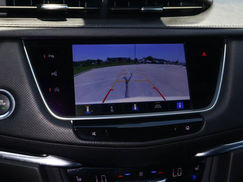 Used 2024 Cadillac XT5 Premium Luxury w/ Technology Package FWD image 32
