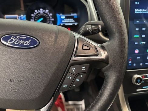 Used 2024 Ford Edge SEL w/ Convenience Package AWD/4WD image 24