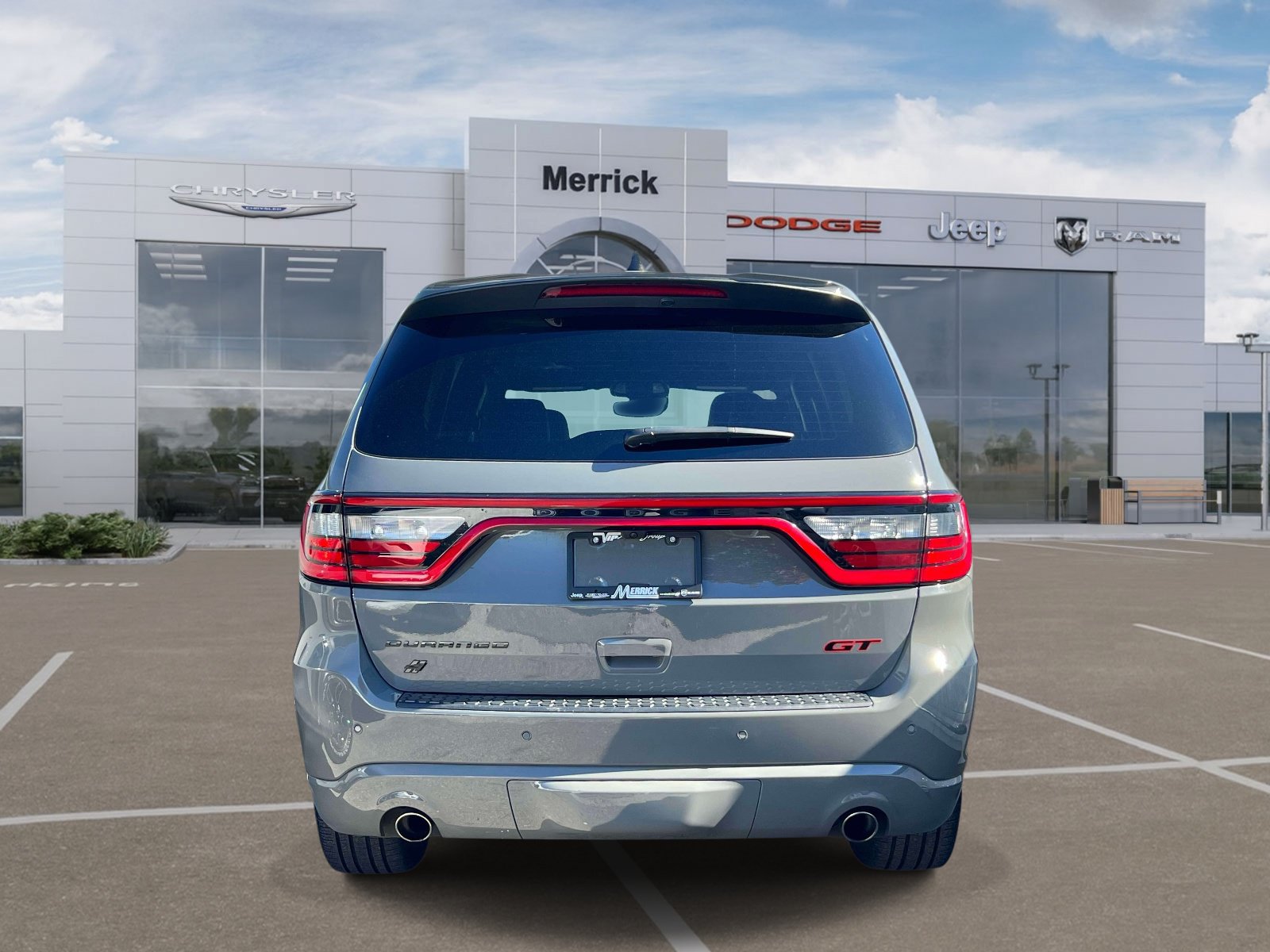 Used 2025 Dodge Durango GT AWD/4WD image 4
