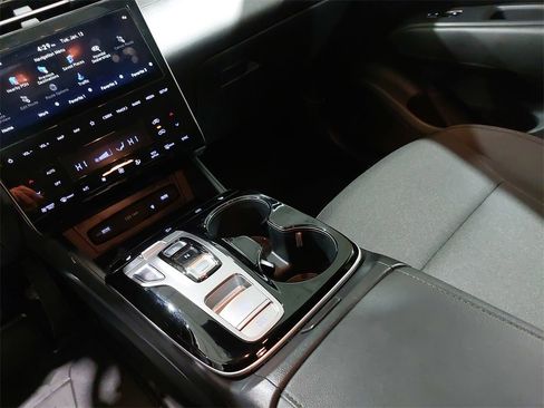 Certified 2024 Hyundai Tucson Blue image 24