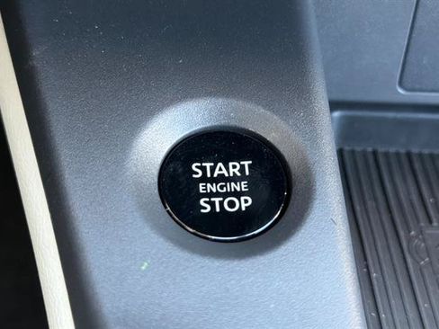 New 2027 Nissan Sentra SL w/ Floor Mat Package FWD image 24