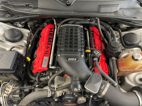 Used 2010 Dodge Challenger SRT8 w/ SRT Option Group II image 11