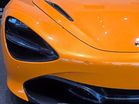 Used 2022 McLaren 720S Performance RWD image 40