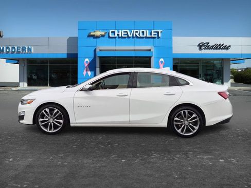 Certified 2024 Chevrolet Malibu LT FWD image 2