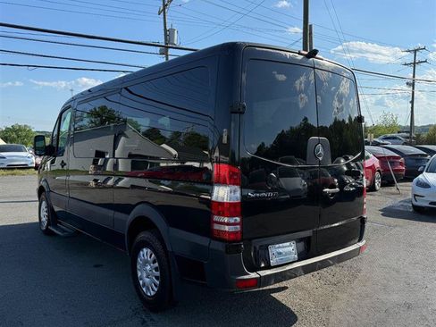 Used 2013 Mercedes-Benz Sprinter 2500 image 3