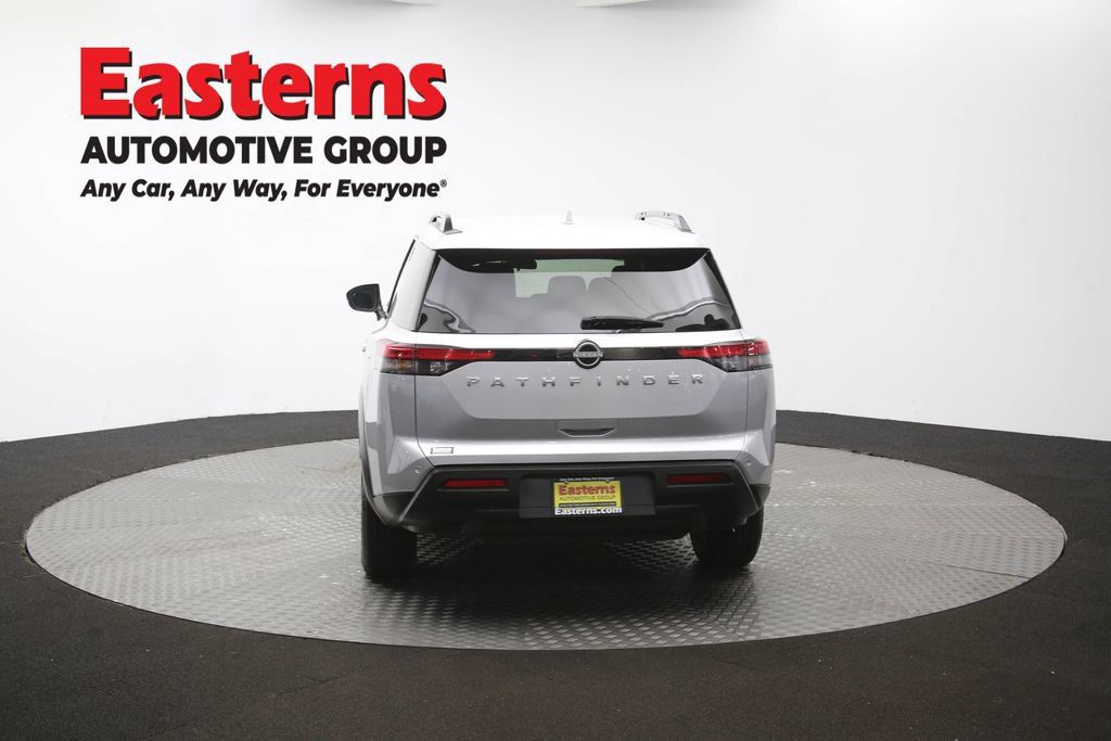 Used 2025 Nissan Pathfinder SV FWD image 41