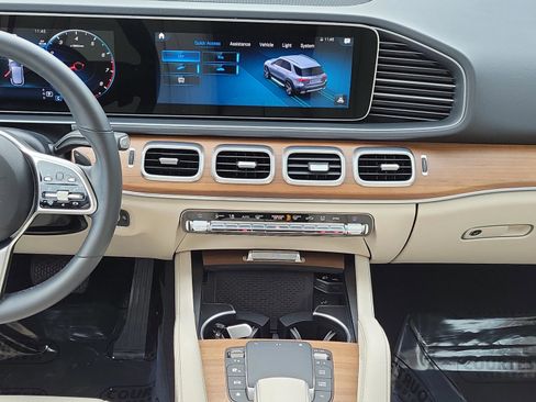 Used 2023 Mercedes-Benz GLE 350 image 7