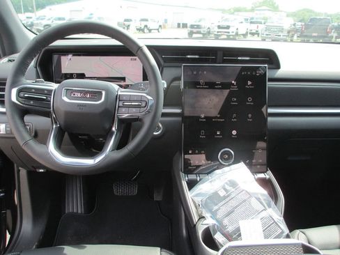 New 2026 GMC Terrain Elevation w/ Elevation Premium Package AWD/4WD image 14