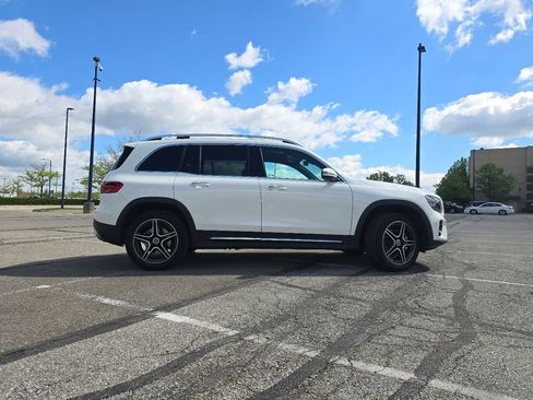 Certified 2026 Mercedes-Benz GLB 250 4MATIC image 17