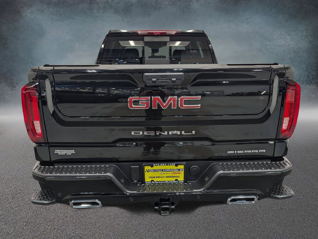 Used 2025 GMC Sierra 1500 Denali AWD/4WD image 5
