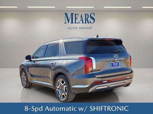 Used 2024 Hyundai Palisade Limited image 4
