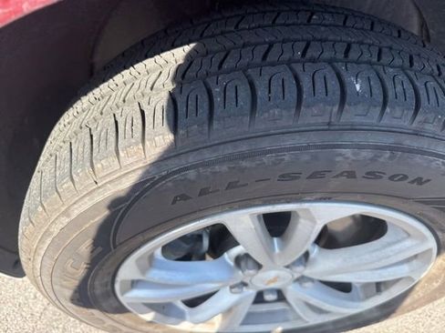 Used 2016 Chevrolet Equinox LT AWD/4WD image 10