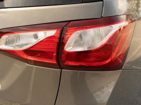 Used 2019 Chevrolet Equinox LT image 37