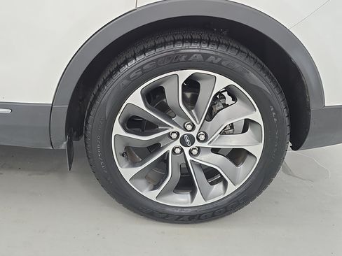 Used 2023 Lincoln Nautilus Reserve FWD image 34