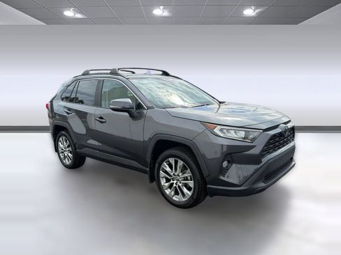 Certified 2021 Toyota RAV4 XLE Premium AWD/4WD image 7