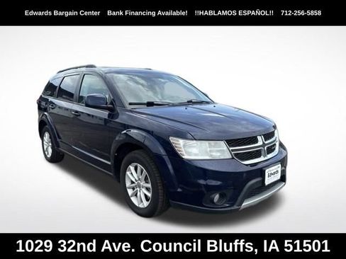 Used 2017 Dodge Journey SXT w/ Comfort/Convenience Group AWD/4WD image 1