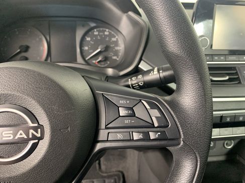 Used 2024 Nissan Altima 2.5 S image 19