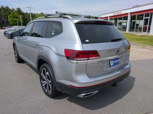 Used 2022 Volkswagen Atlas SEL AWD/4WD image 3