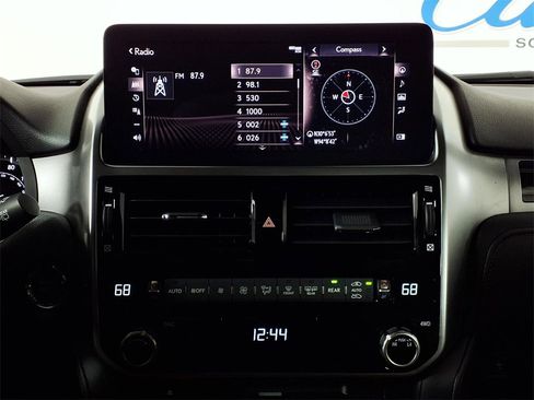 Used 2022 Lexus GX 460 Premium w/ Premium Plus Package image 24