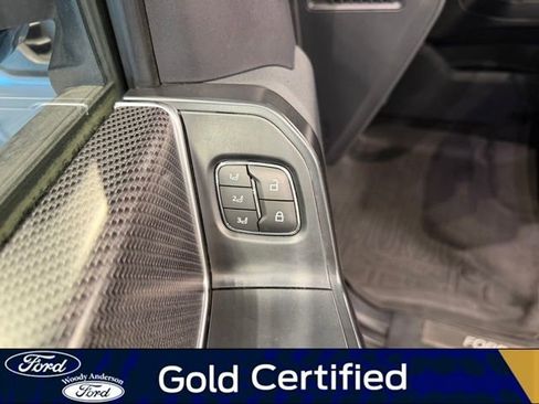 Certified 2023 Ford F150 Raptor w/ Raptor Carbon Fiber Package AWD/4WD image 23