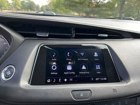 Used 2019 Cadillac XT4 Sport image 16