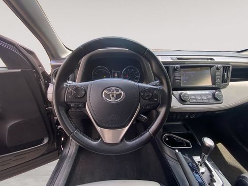 Used 2016 Toyota RAV4 Limited AWD/4WD image 12