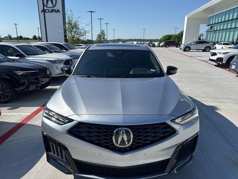 Used 2025 Acura MDX A-Spec AWD/4WD image 3