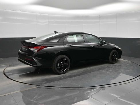 New 2026 Hyundai Elantra Sport FWD image 8