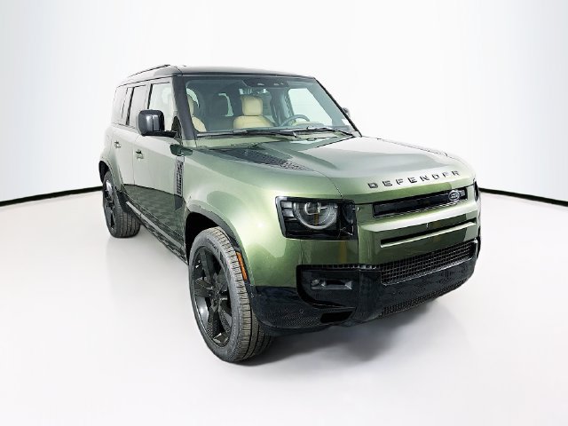 Used 2026 Land Rover Defender 110 X-Dynamic SE AWD/4WD image 3