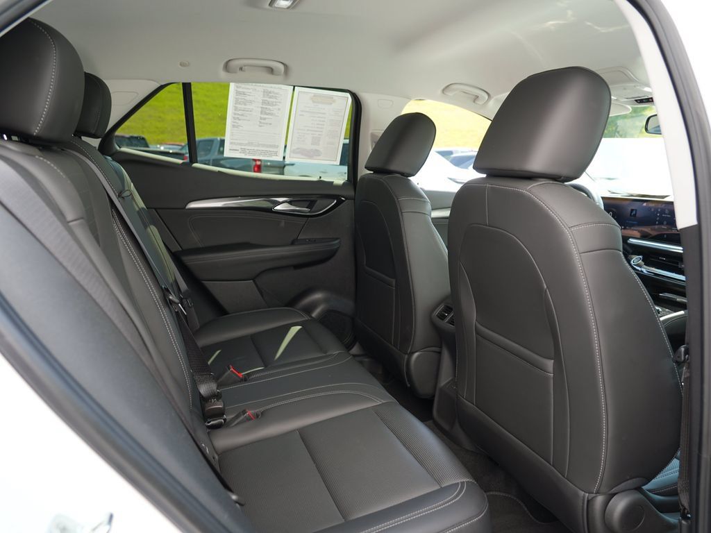 Used 2024 Buick Envision Preferred AWD/4WD image 29