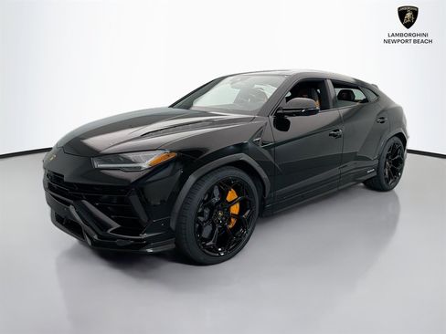 Used 2024 Lamborghini Urus Performante AWD/4WD image 22