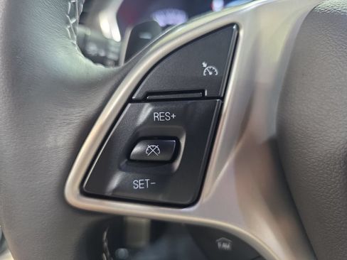 Used 2019 Chevrolet Corvette Stingray Convertible w/ 2LT Preferred Equipment Group RWD image 15