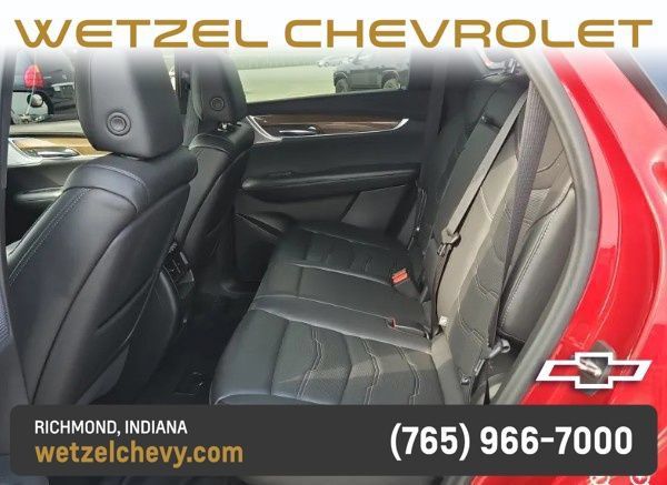 Used 2022 Cadillac XT5 Sportv w/ Platinum Package AWD/4WD image 5