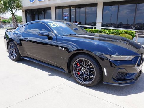 Certified 2025 Ford Mustang GT Premium w/ GT Performance Package RWD image 1