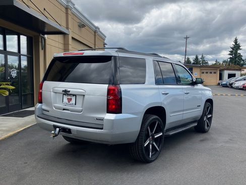 Used 2018 Chevrolet Tahoe Premier w/ RST 6.2L Performance Edition AWD/4WD image 8