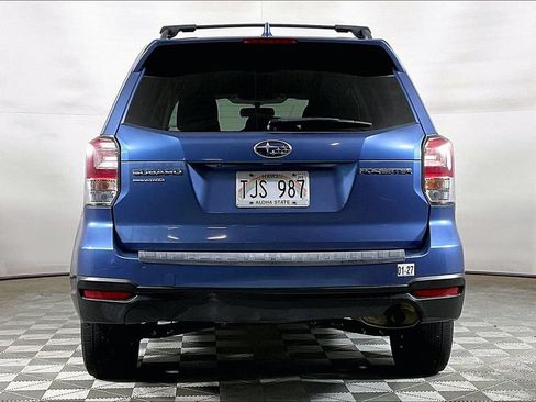 Used 2018 Subaru Forester 2.5i Premium AWD/4WD image 3
