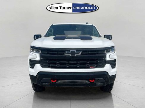 New 2026 Chevrolet Silverado 1500 LT Trail Boss w/ LT Trail Boss Premium Package AWD/4WD image 2