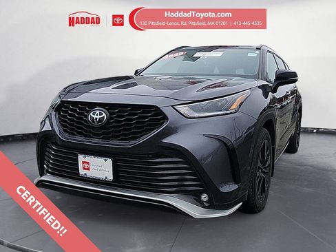 Certified 2023 Toyota Highlander XSE image 1