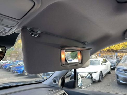 Certified 2021 Honda Pilot Special Edition image 17