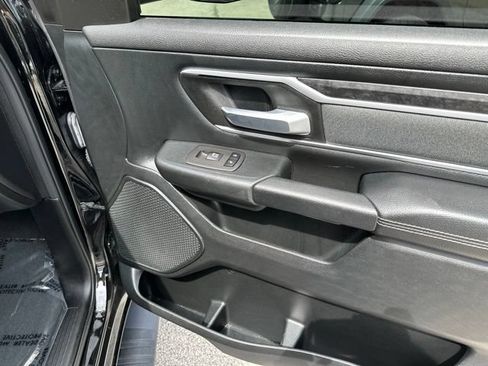 Used 2021 RAM 1500 Big Horn AWD/4WD image 12