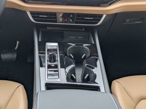 New 2026 Volkswagen Atlas Cross Sport SEL AWD/4WD image 21