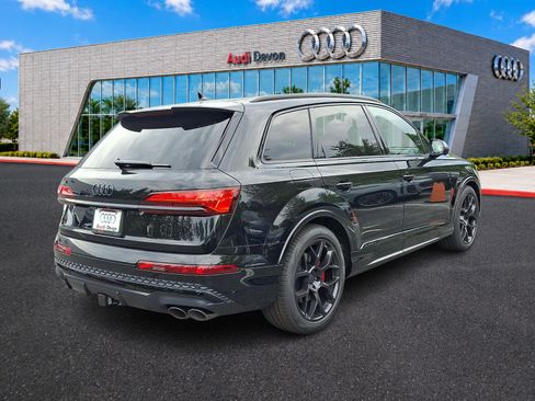 New 2026 Audi SQ7 Premium Plus AWD/4WD image 4